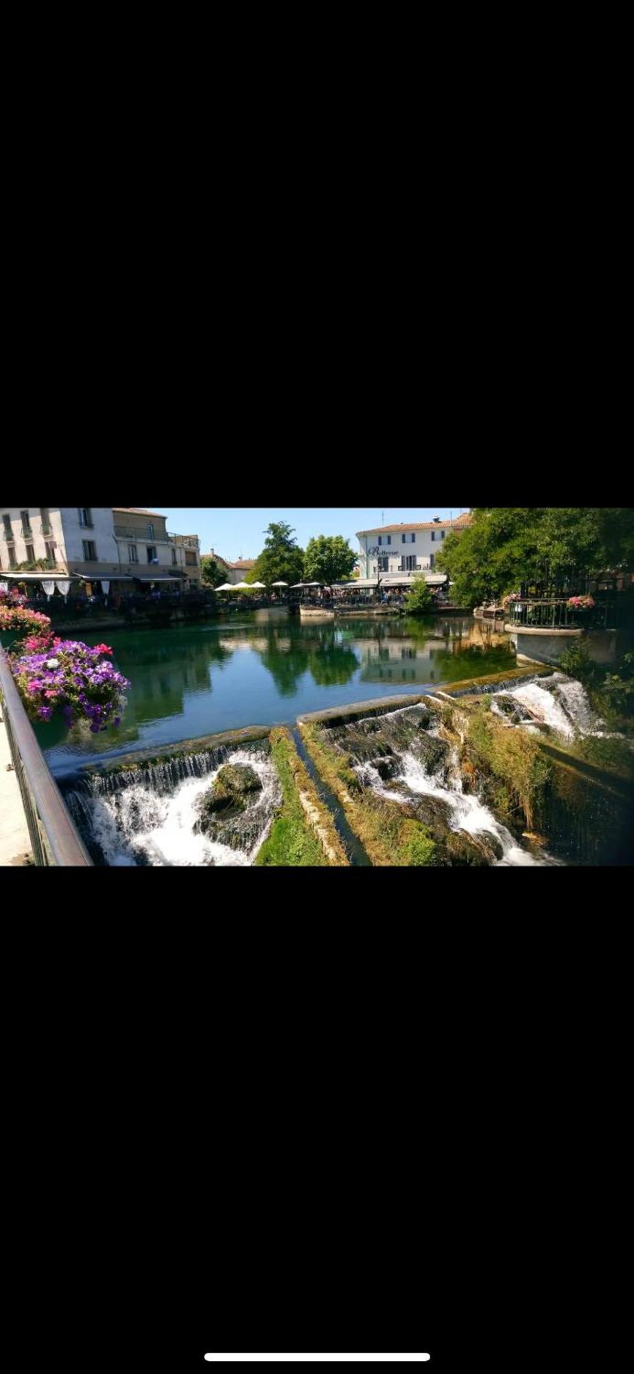 Maison Plain Pied Avec Climatisation Dans Une Residence Privee Avec Piscine Saint-Saturnin-lès-Avignon 외부 사진